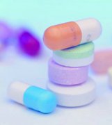 一品红：AR882是具备全球竞争力的选择性尿酸转运蛋白1（URAT1）靶向创新药为新