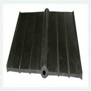 中国铁建全周期参与设计建设！西芒杜铁矿项目投产重塑全球铁矿格局